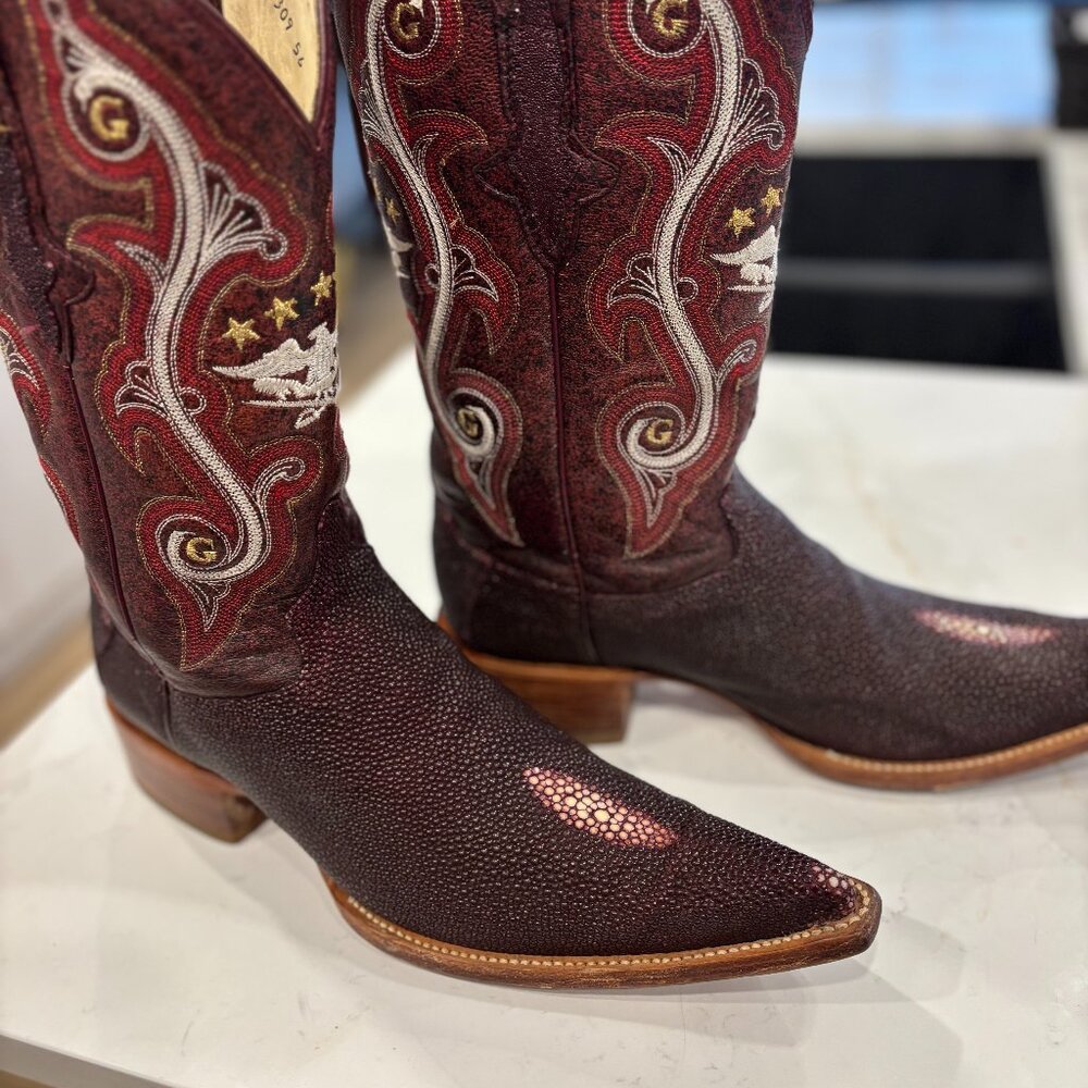 El General Genuine Stingray Boots
